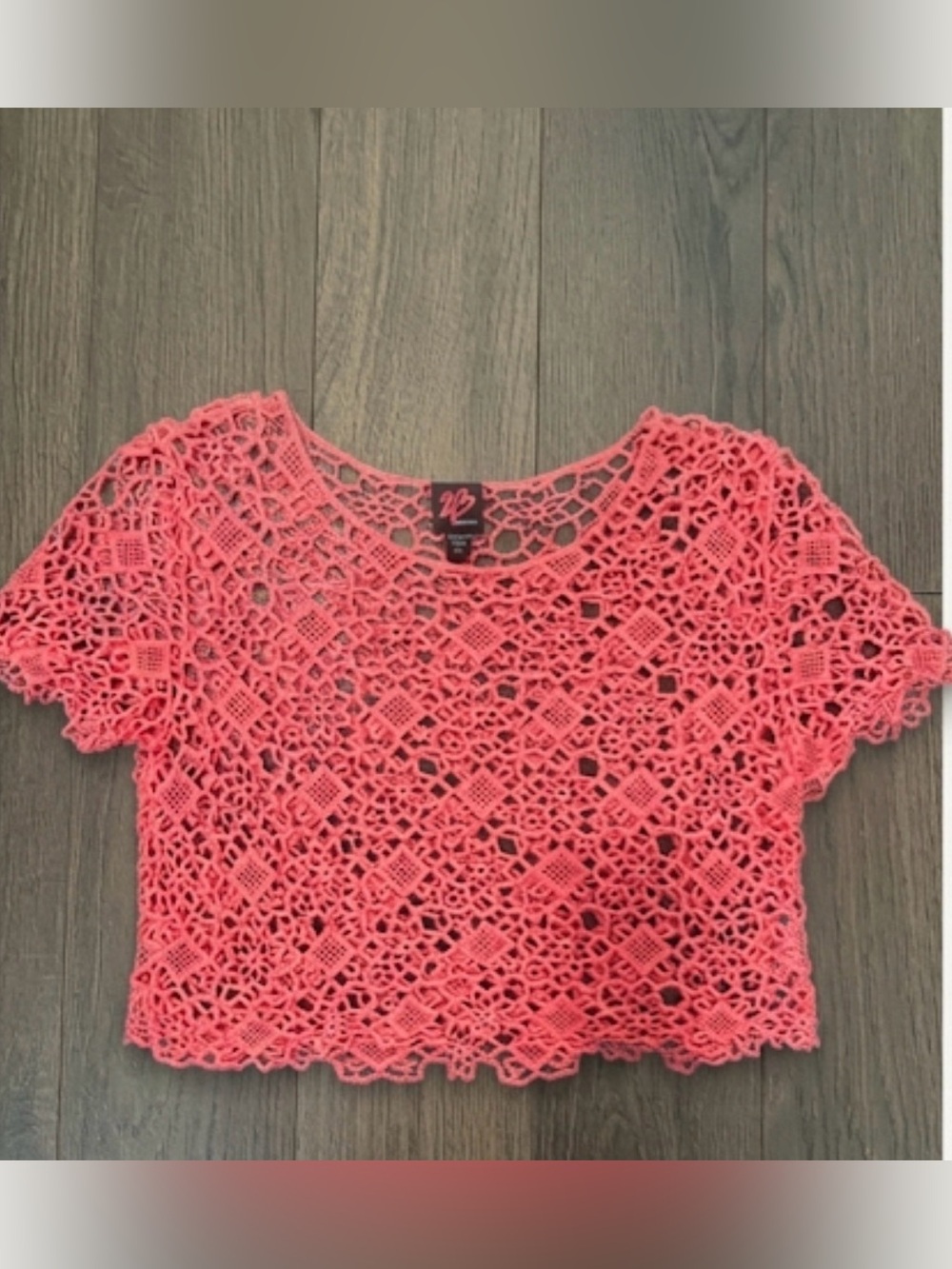 2B BEBE Coral Pink Crochet Crop Top Short Sleeve Mesh Knit Boho Festival / XS